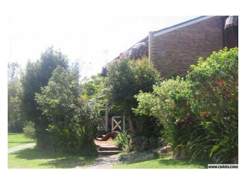 2/8 Mylor Street, Nerang QLD 4211