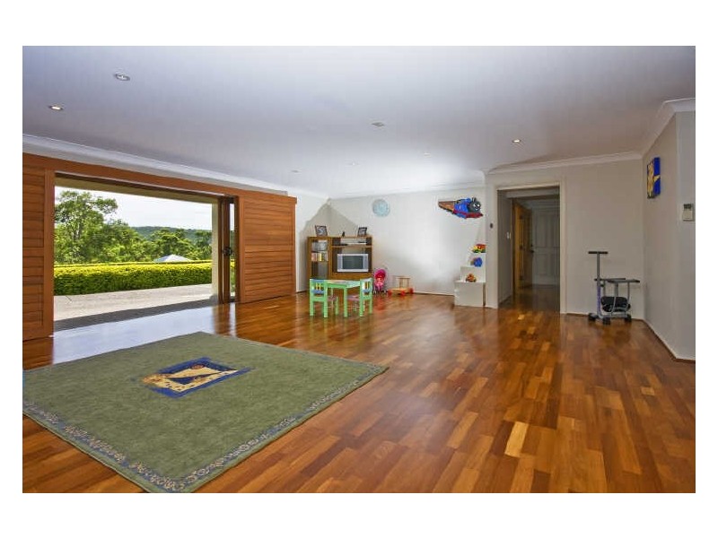 27 Byfield Court, Nerang QLD 4211