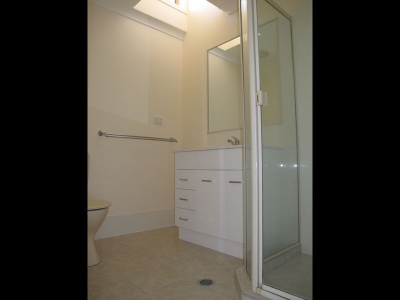 5 Lochinvar Court, Highland Park QLD 4211