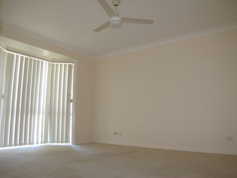 5 Lochinvar Court, Highland Park QLD 4211