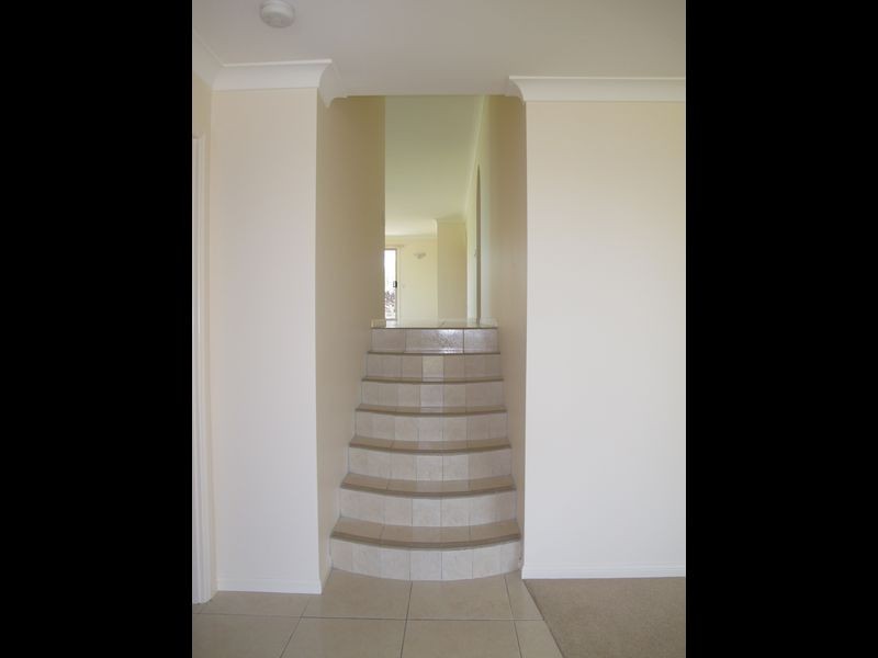 5 Lochinvar Court, Highland Park QLD 4211