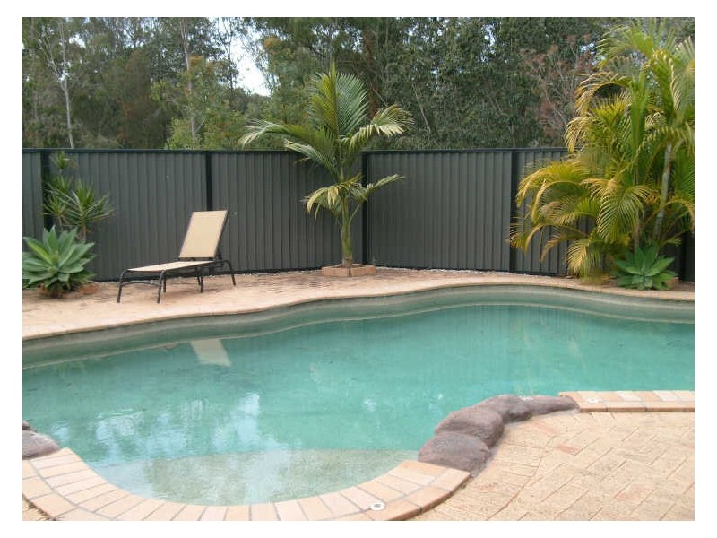 2 Ride Court, Worongary QLD 4213