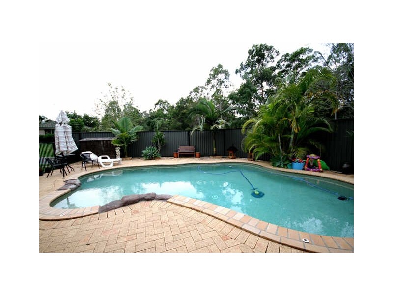 2 Ride Court, Worongary QLD 4213