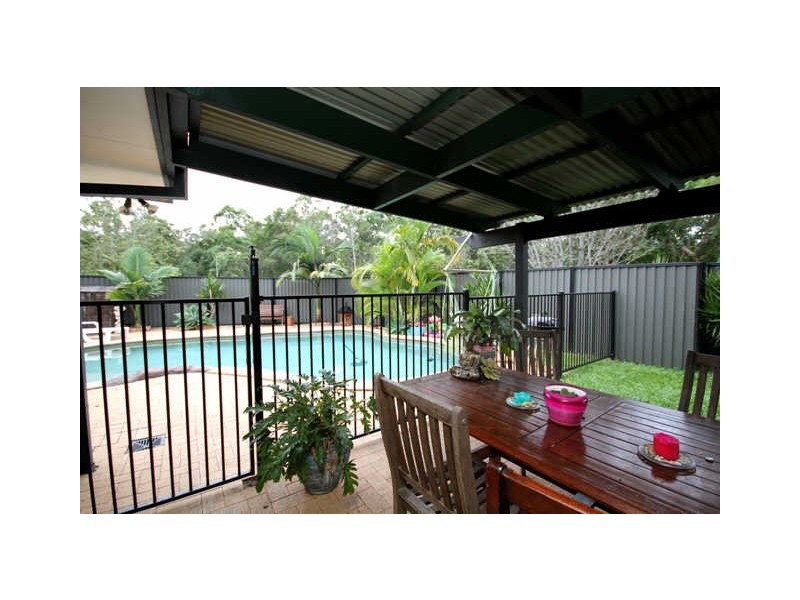 2 Ride Court, Worongary QLD 4213