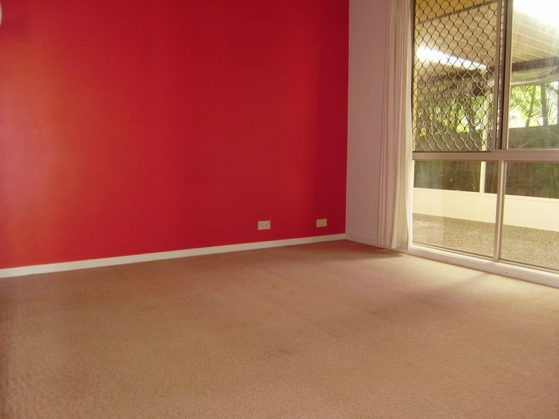 11 Tamarind Close, Nerang QLD 4211