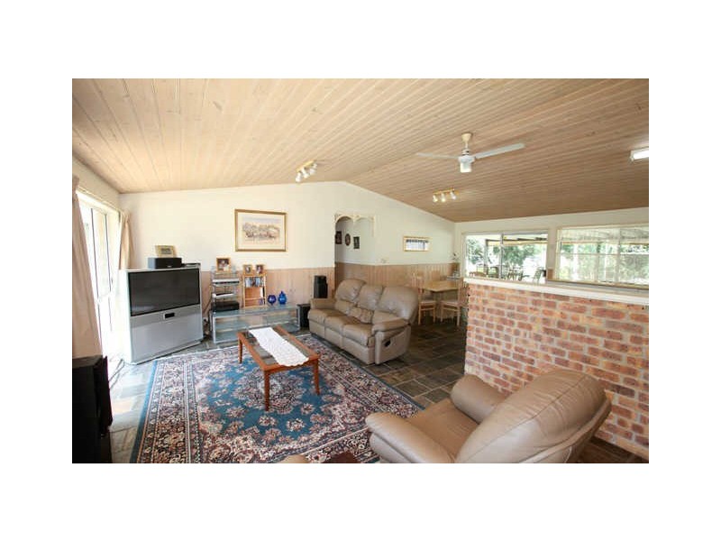 198 Dugandan Street, Nerang QLD 4211