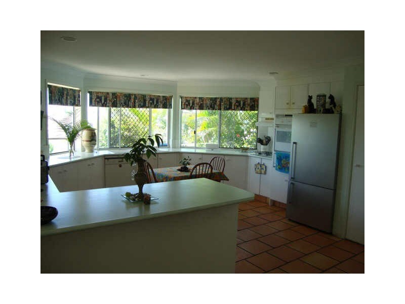 1 Parklane Place, Highland Park QLD 4211