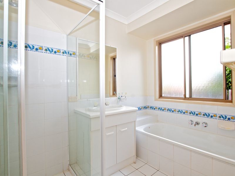 70 Explorers Way, Worongary QLD 4213
