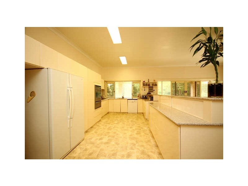 142 Country Crescent, Nerang QLD 4211