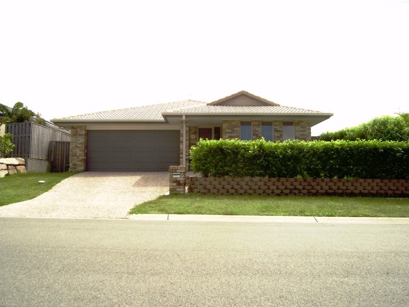 2 Marlee Jayne Close, Nerang QLD 4211
