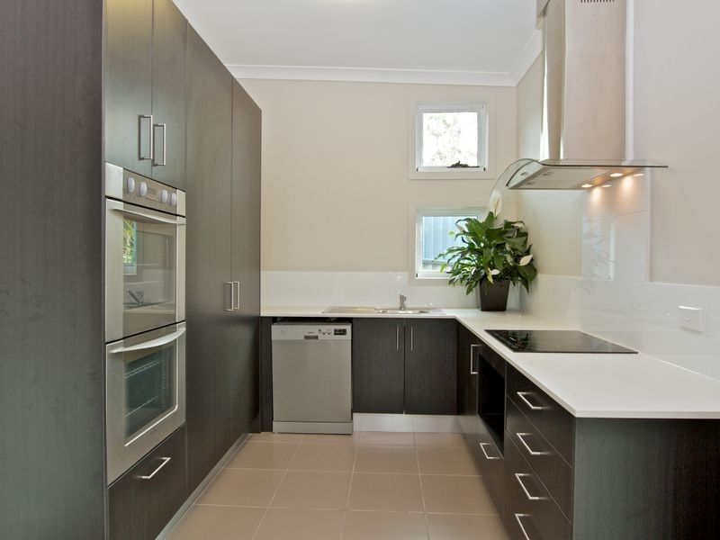 11A Eureka Crescent, Nerang QLD 4211