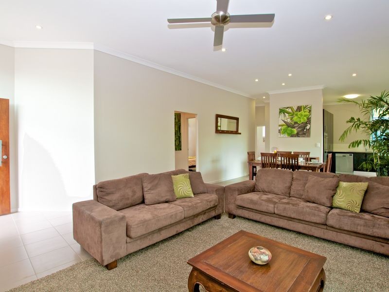 11A Eureka Crescent, Nerang QLD 4211