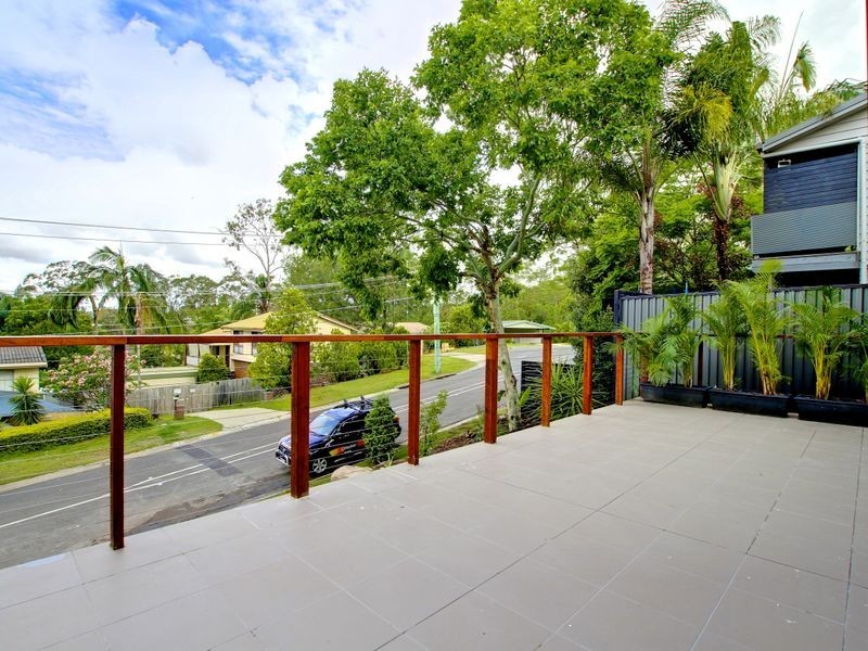 11A Eureka Crescent, Nerang QLD 4211