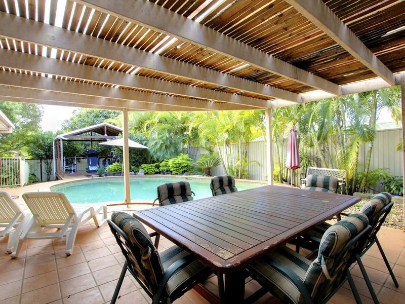 64 Teasdale Drive, Nerang QLD 4211