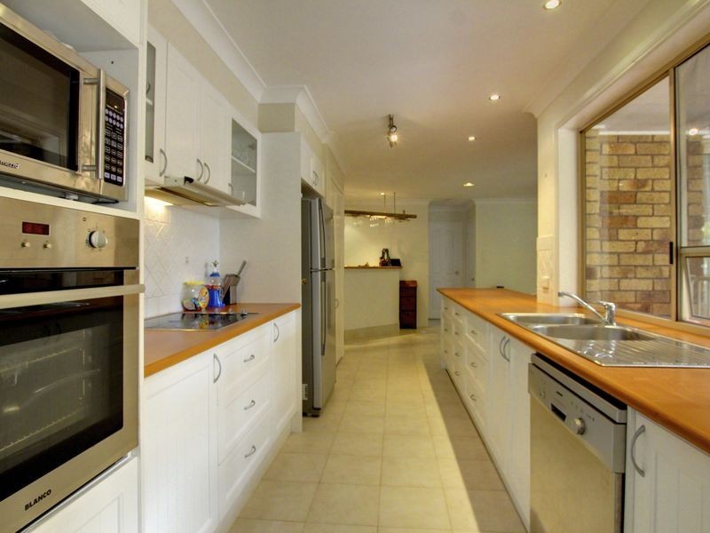 64 Teasdale Drive, Nerang QLD 4211