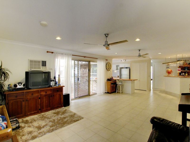 64 Teasdale Drive, Nerang QLD 4211