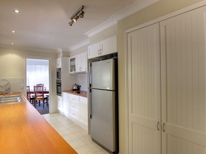 64 Teasdale Drive, Nerang QLD 4211