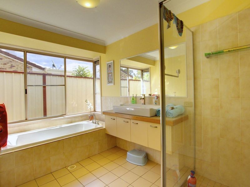 64 Teasdale Drive, Nerang QLD 4211