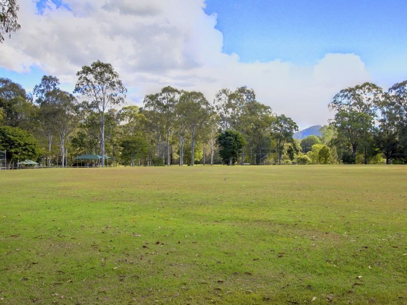 64 Teasdale Drive, Nerang QLD 4211