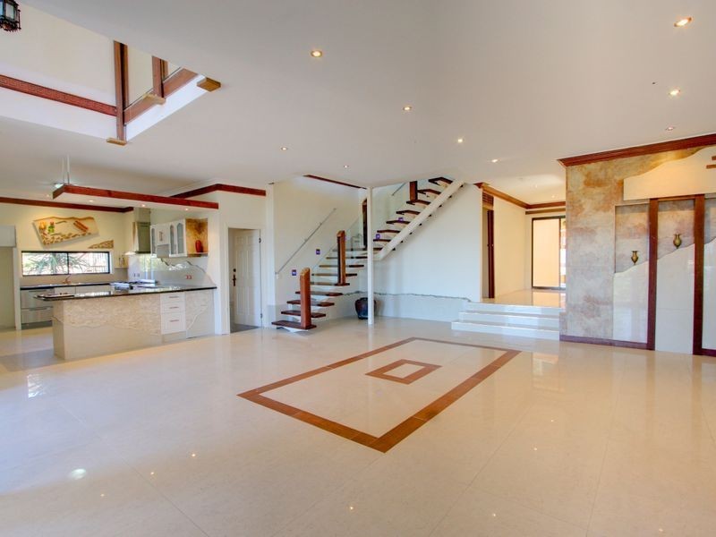 28 Ballah Crescent, Highland Park QLD 4211