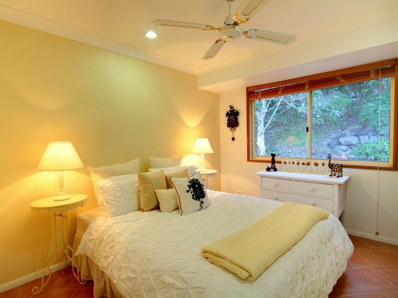 37 Tristania Way, Highland Park QLD 4211