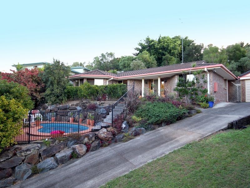 37 Tristania Way, Highland Park QLD 4211