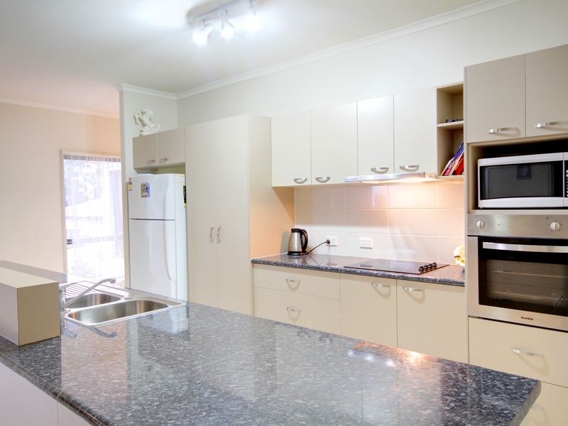 22 Therese Mary Avenue, Carrara QLD 4211