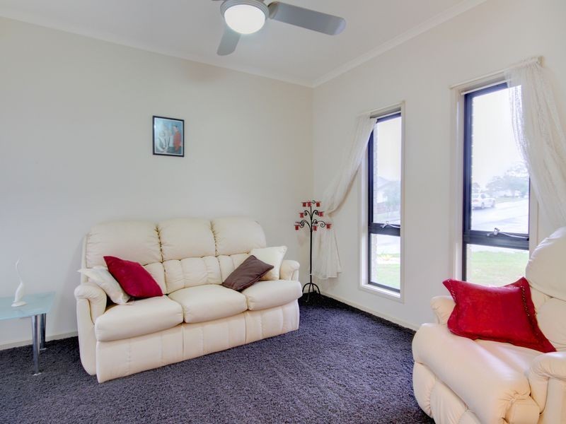 22 Therese Mary Avenue, Carrara QLD 4211