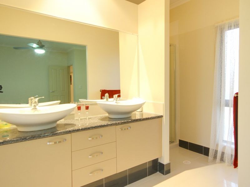 22 Therese Mary Avenue, Carrara QLD 4211