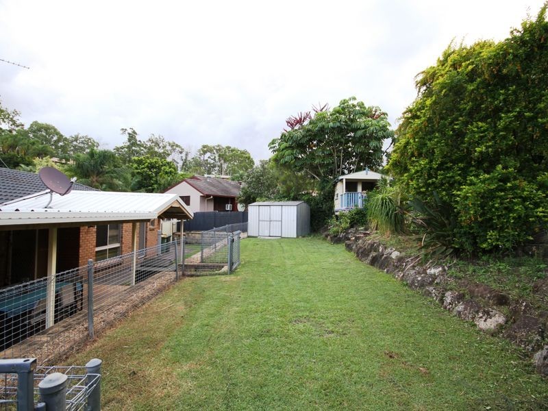 41 Renfrew Drive, Highland Park QLD 4211