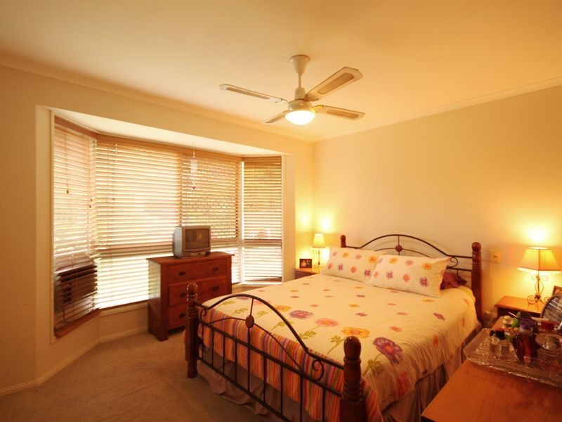 41 Renfrew Drive, Highland Park QLD 4211
