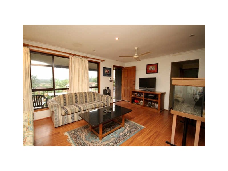 30 Plum Parade, Nerang QLD 4211
