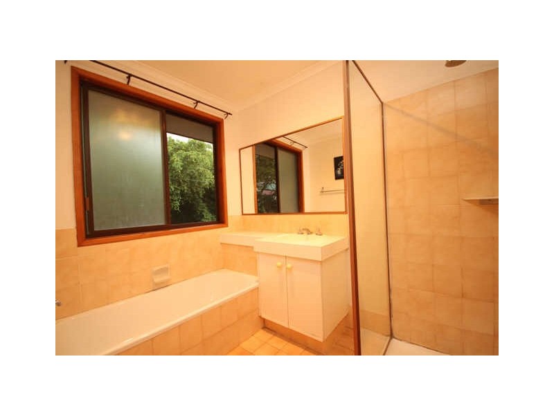 30 Plum Parade, Nerang QLD 4211