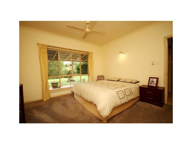 37 Tunbridge Drive, Nerang QLD 4211