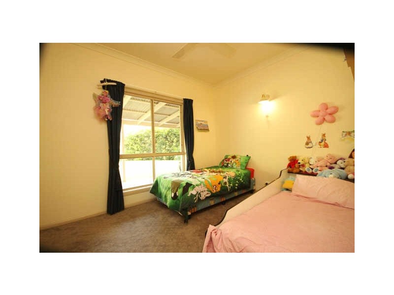 37 Tunbridge Drive, Nerang QLD 4211