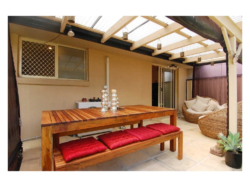 1/20 Orkney Place, Labrador QLD 4215