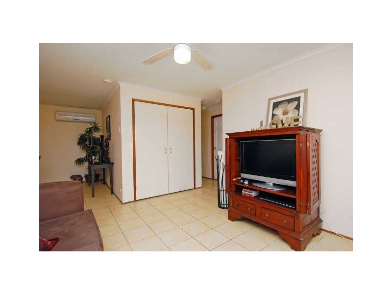 1/20 Orkney Place, Labrador QLD 4215