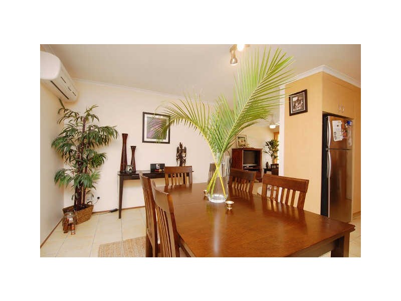 1/20 Orkney Place, Labrador QLD 4215