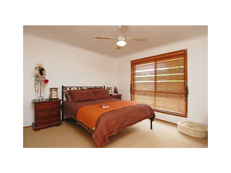 1/20 Orkney Place, Labrador QLD 4215