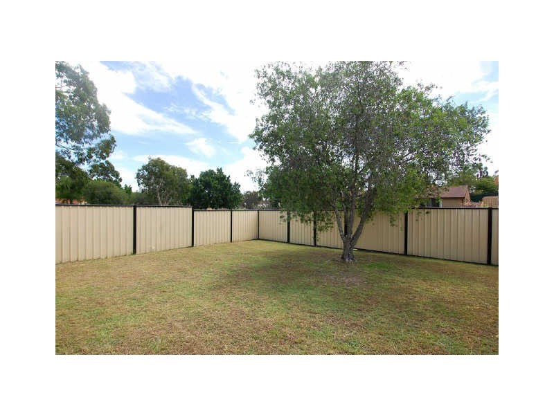 1/20 Orkney Place, Labrador QLD 4215
