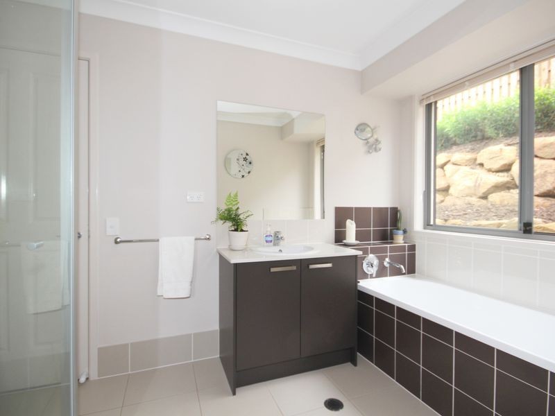 11 Drovers Avenue, Gilston QLD 4211
