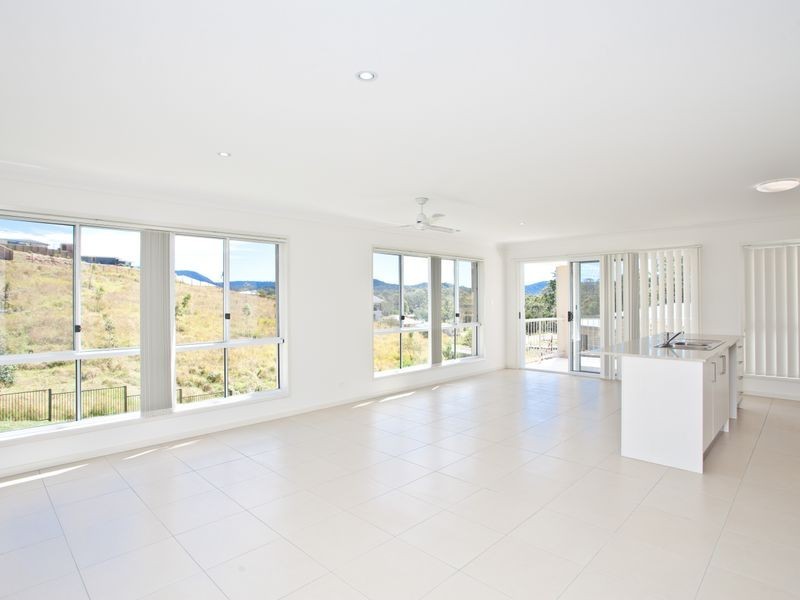 32 Jackaroo Crescent, Gilston QLD 4211