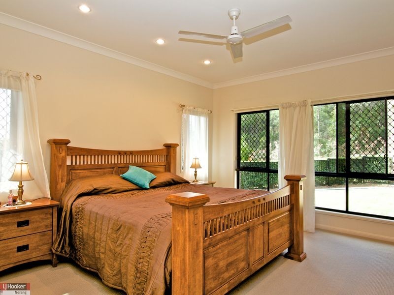 16 Osmond Court, Pacific Pines QLD 4211