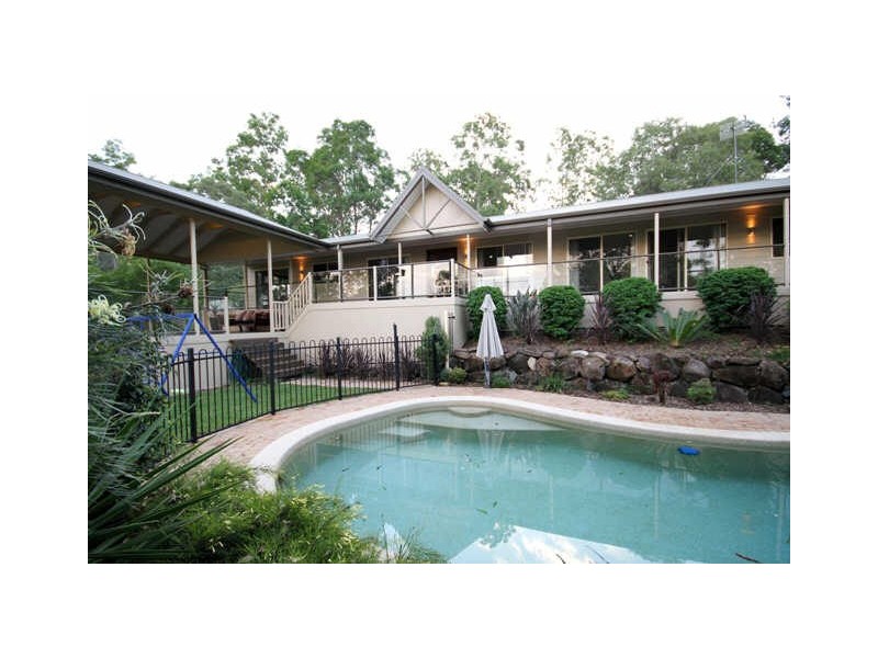 232 Crane Crescent, Nerang QLD 4211