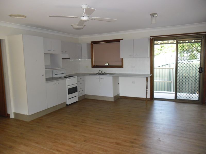 2/12 Plateau Crescent, Carrara QLD 4211