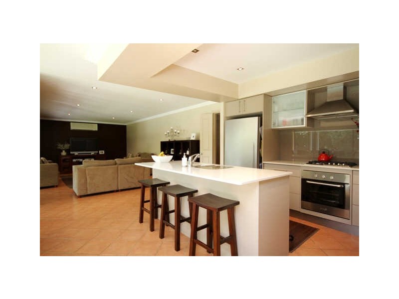 69 Chisholm Road, Carrara QLD 4211