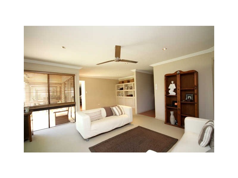 69 Chisholm Road, Carrara QLD 4211
