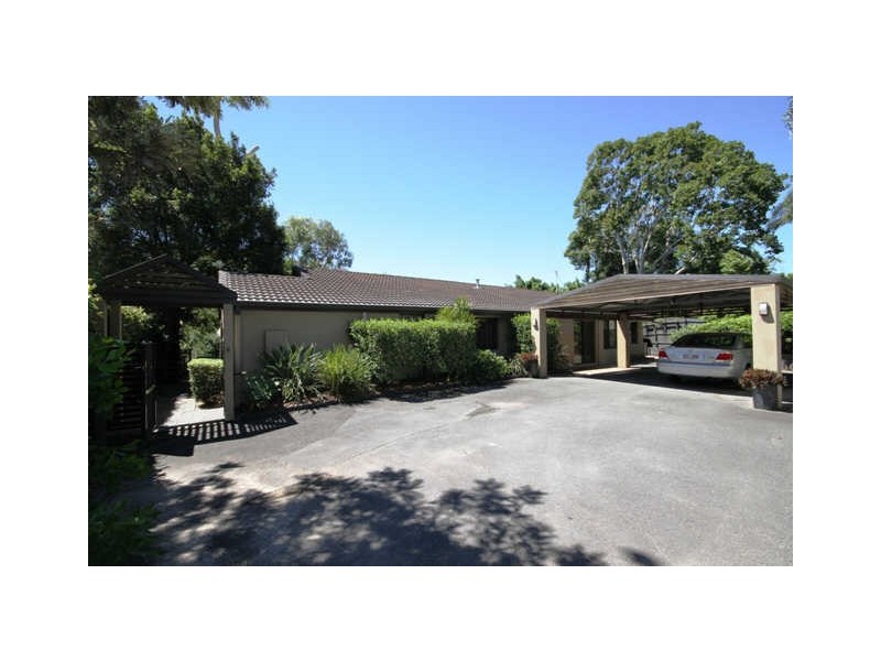 69 Chisholm Road, Carrara QLD 4211
