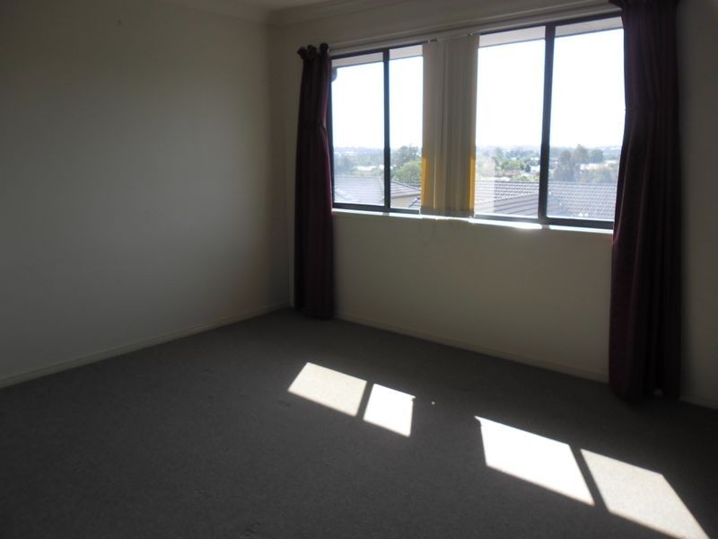 12/20 Paddington Drive, Carrara QLD 4211