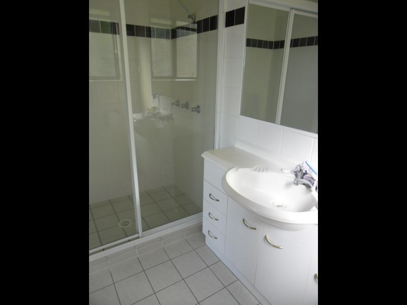 12/20 Paddington Drive, Carrara QLD 4211